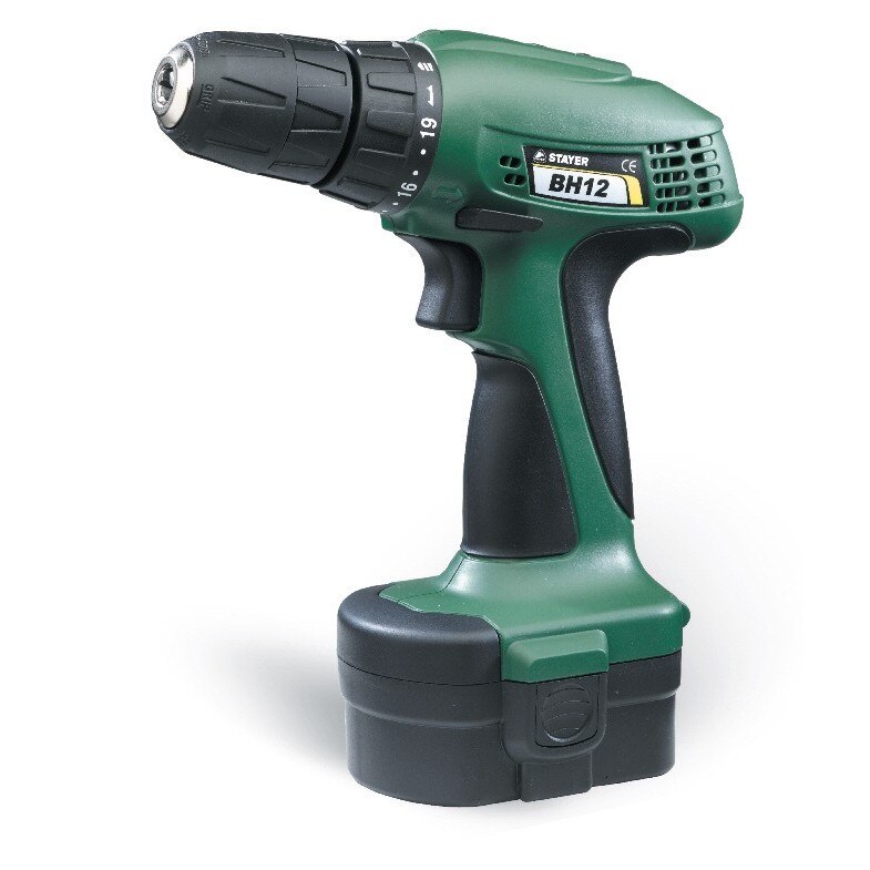 Masina de gaurit si insurubat Stayer cu acumulator NiCd de 12V/1,7Ah